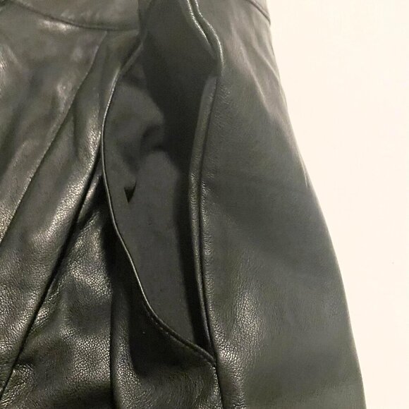 Dynamite Faux Leather Jet Black Shorts Womens Size Small - Picture 11 of 16